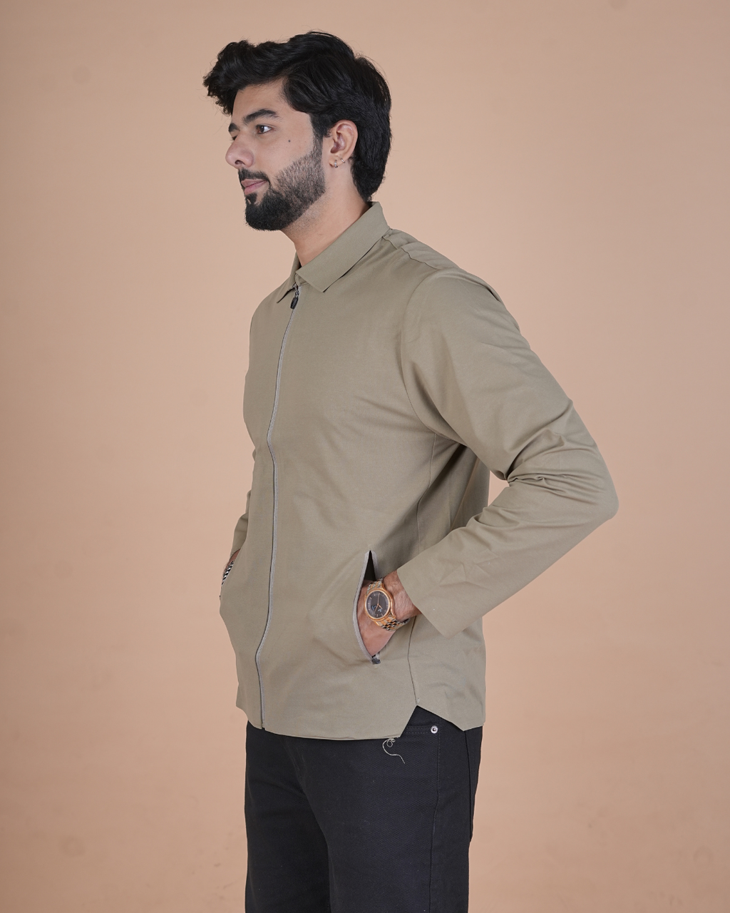 Double Pocket Full-Sleeve Zipper Jacket